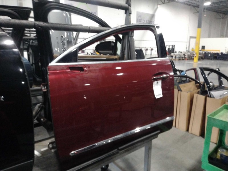 2017 Buick LaCrosse Front Left Door G1E Crimson Red Tintcoat 643722 109K Miles