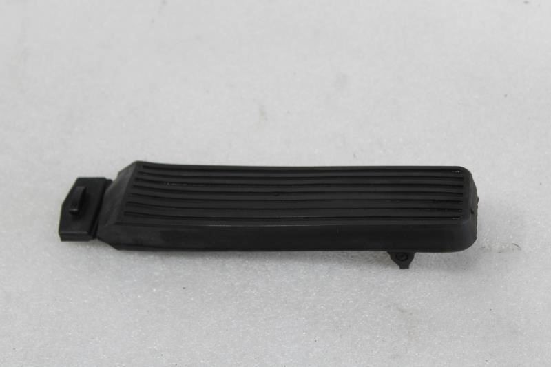 1973 1974 1975 1976 1977 1978 1979 1980 MERCEDES 450SL R107 ACCELERATOR PEDAL