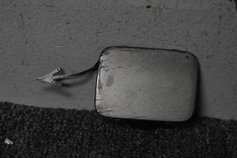 2017-2019 AUDI Q7 PREMIUM TOW EYE CAP FACTORY OEM
