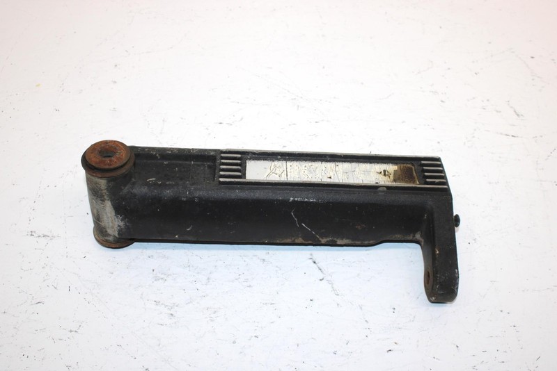 1992 Arctic Cat Jag Deluxe Oem Left Steering Knuckle 0703-225 SA58