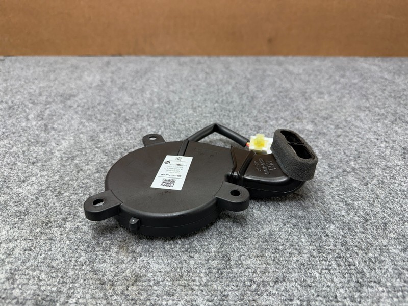 GENESIS G80 2021-2025 OEM FRONT LEFT DRIVER UPPER SEAT COOLING HEAT BLOWER MOTOR
