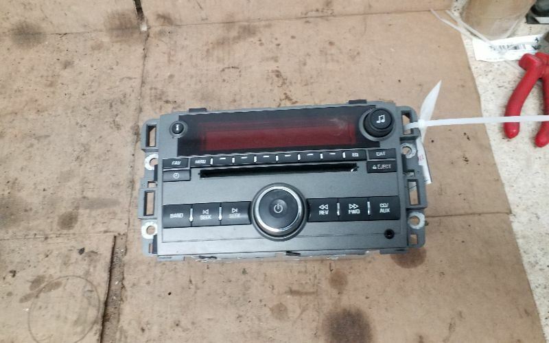 Audio Equipment Radio AM-FM-CD-MP3 Opt US8 ID 25956992 Fits 08 VUE 214696