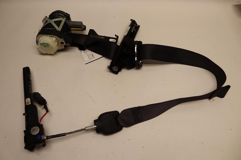 2013-2015 FORD EXPLORER FRONT RIGHT PASSENGER SIDE SEAT BELT ASSEMBLY OEM