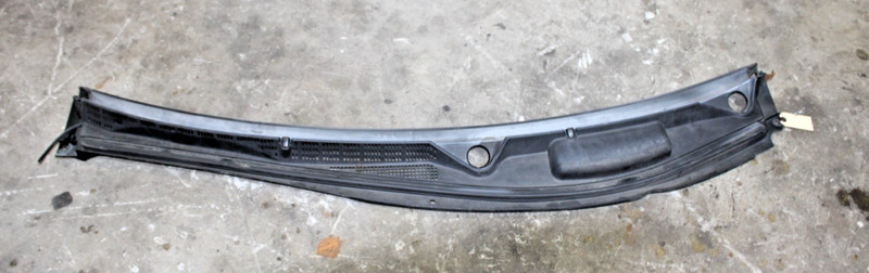 10 11 12 13 14 15 Hyundai Genesis CoupeFRONT Windshield Wiper Cowl Panel Z OEM
