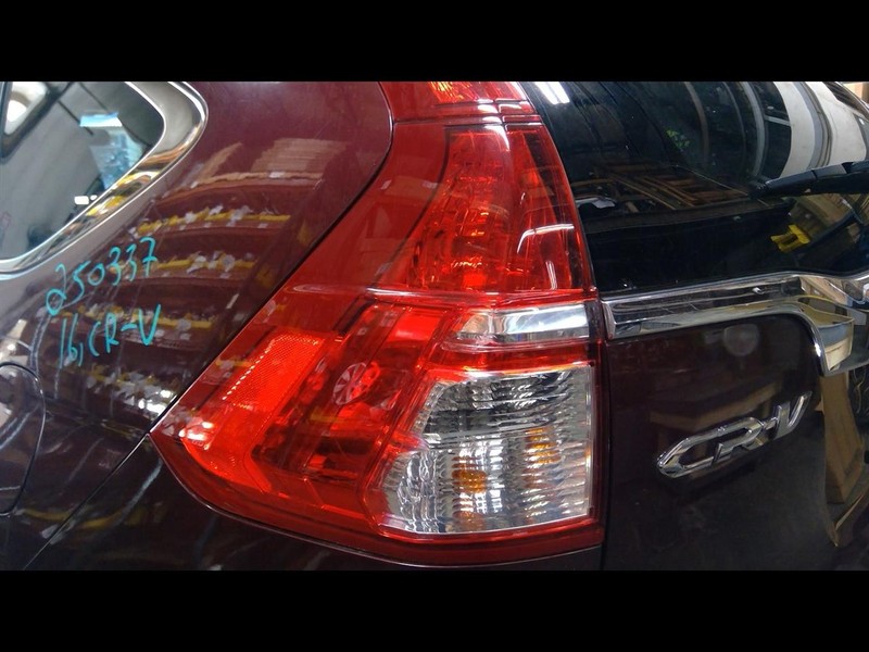 Driver Left Tail Light Lower Fits 15-16 CR-V 1650370