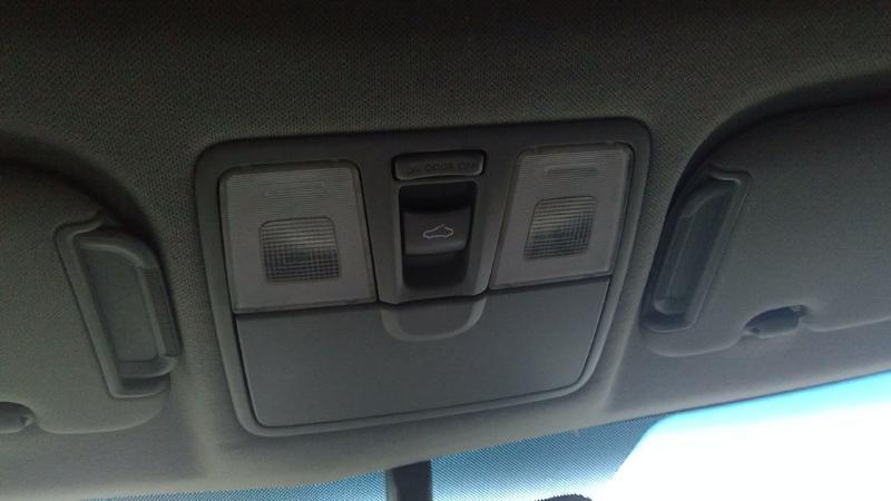 Front Console HYUNDAI VELOSTER 12 13 14 15 16 17