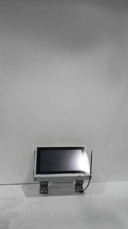 Used Front Center Infotainment Display fits: 2014 Nissan Pathfinder control scre