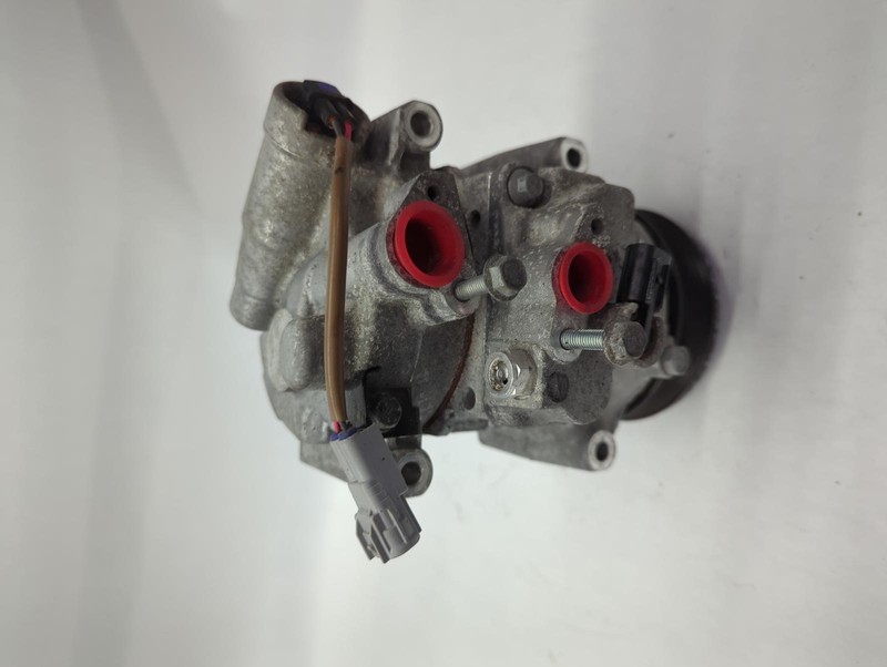 2017 SUBARU LEGACY AC Compressor 2.5L 59k miles OEM 17 18 19