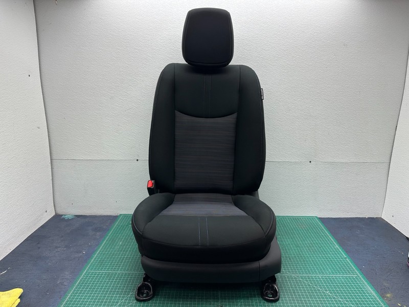 23-25 NISSAN LEAF - FRONT LEFT DRIVER SIDE SEAT ASSEMBLY OEM