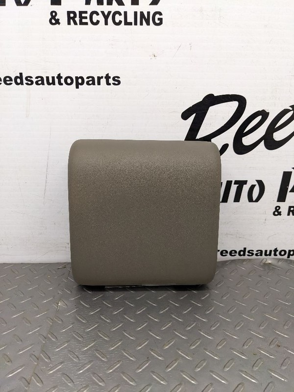 Jeep Wrangler JKU 07 - 10 Rear Seat Headrest1159869
