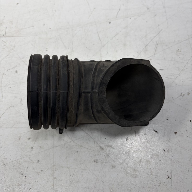 09-13 Honda Fit Air Intake Cleaner Tube 17212-RB0-000 OEM