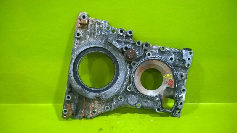 98 99 00 01 02 03 ISUZU NPR ENGINE FRONT TIMING COVER OEM 3256-23