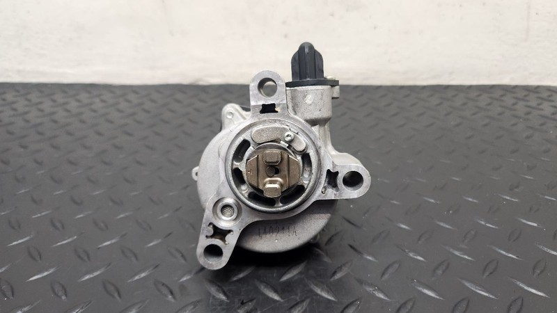 13-16 Dodge Dart 2.4L Vacuum Pump OEM 05048401AA