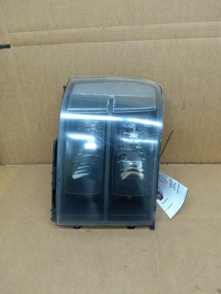 Passenger Right Headlight Fits 07-14 SIERRA 2500 PICKUP 253081