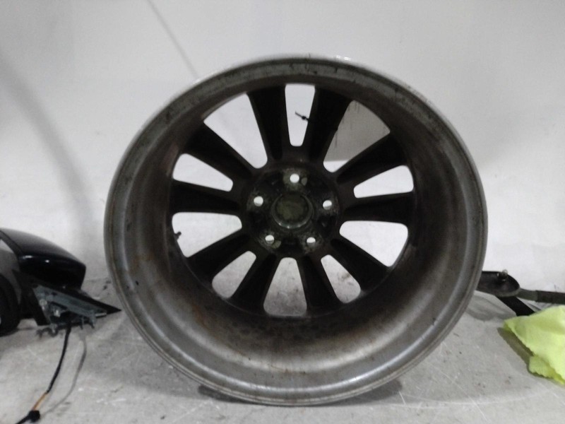 KIA Sorento 2019 Used 17 Black OEM Wheel Rim 529100W910 6-Month Warranty