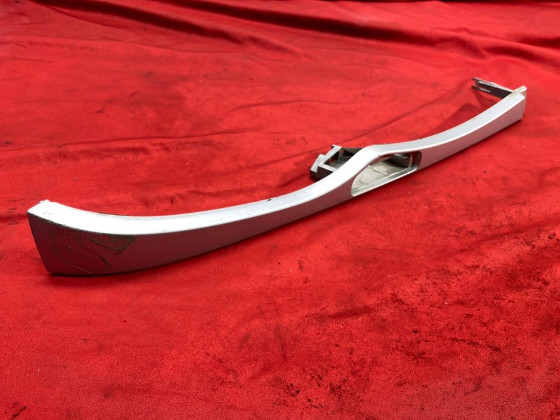 01-05 BMW E46 3 Series Sedan Right Passenger Bumper Eyelid Trim Silver OEM✅