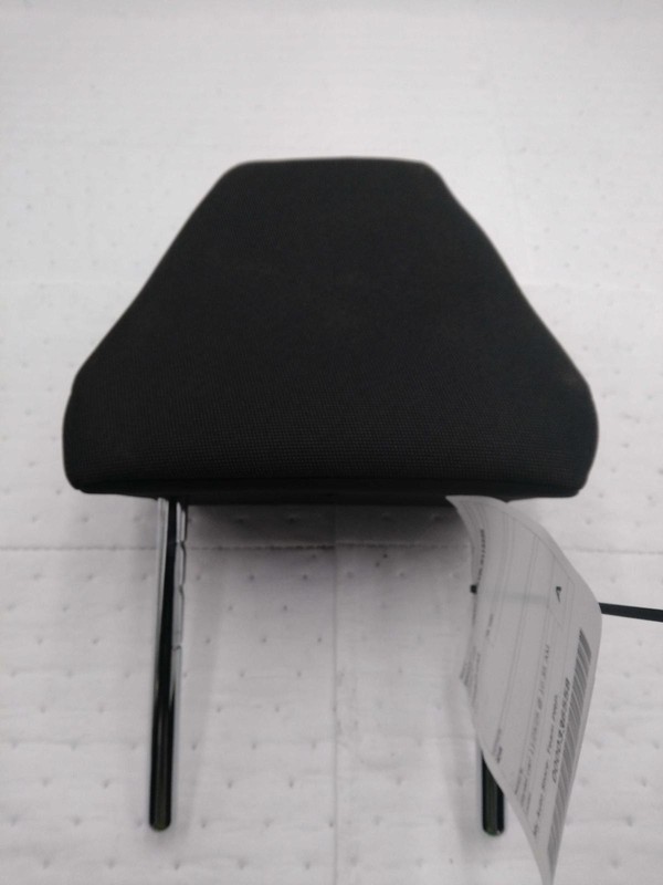 2020 Toyota C-HR Headrest White Used OEM Part NJ25-22906-576909 26K Miles