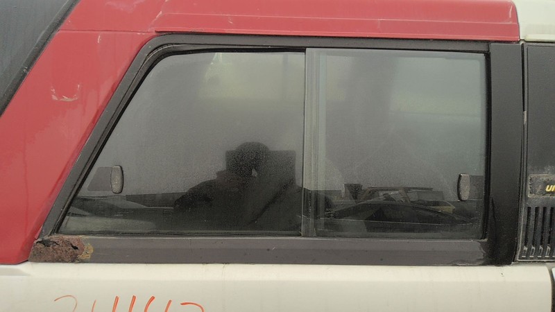 Quarter Glass/window TOYOTA 4RUNNER Right 84 85 86 87 88 89