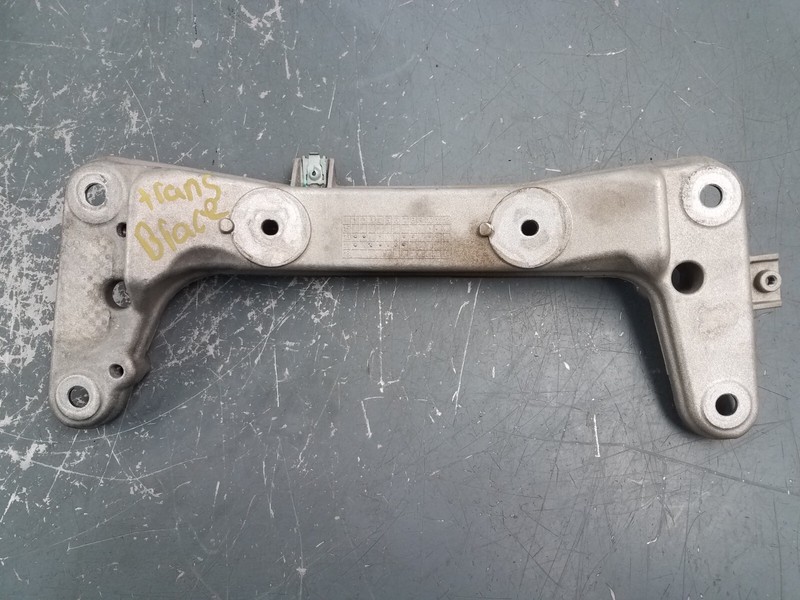 2018 BMW M2 F87 Transmission Mount Crossmember #2909 J3