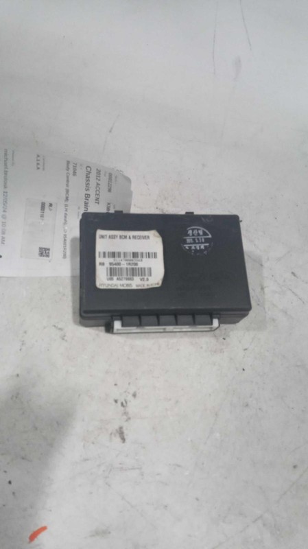 2012 Hyundai Accent Body Control Module OEM 954001R200 1.6L 96K Miles Grey