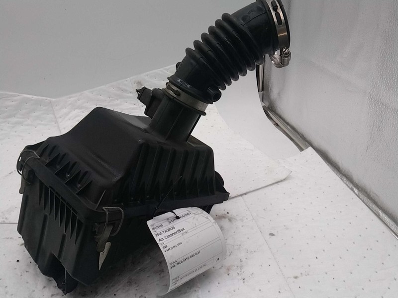 2005 Ford Taurus Air Cleaner Assembly OEM Brown 3.0L 170K Miles