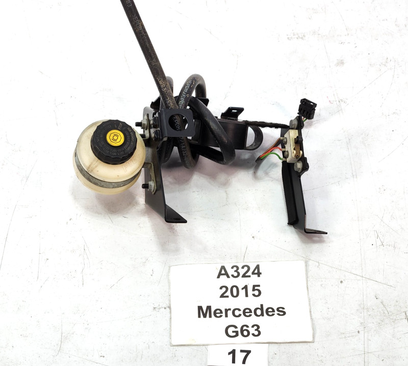 ✅ 13-18 OEM Mercedes W463 G63 AMG Brake Differential Lock Vacuum Cylinder
