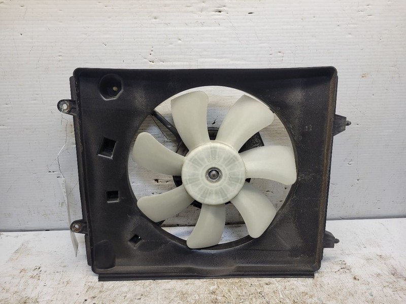 Passenger Radiator Fan Motor Fan Assembly Condenser Fits 15-16 CR-V 1714087