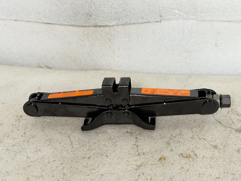 2019-2025 NISSAN ALTIMA SISSOR JACK OEM #025 99550JA00A