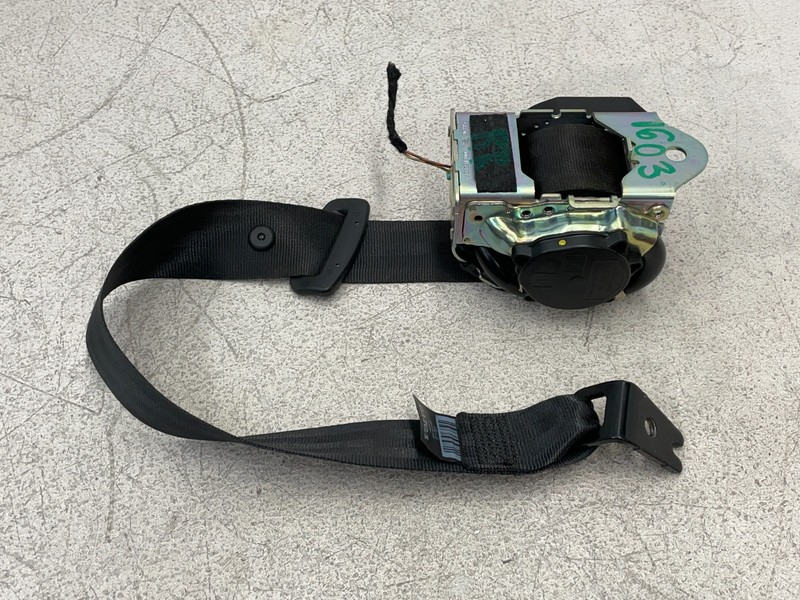 2018-2022 Volvo XC60 Rear Right Passenger Seatbelt Retractor Black 1603 OEM