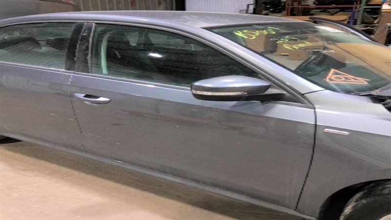Passenger Front Door Electric Without Memory Fits 13-15 PASSAT 3427833