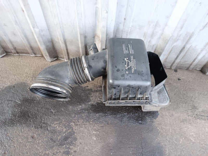 01-06 BMW E46 M3 Air Cleaner Box Intake OEM 13717831274