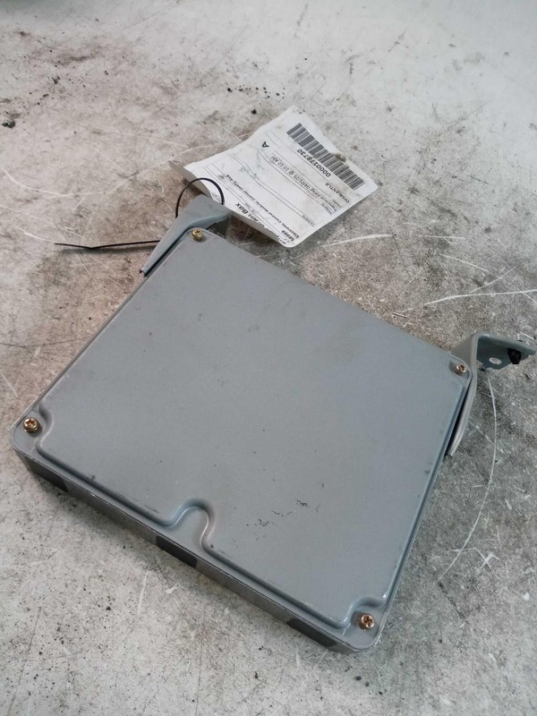 2001 Toyota Sequoia Engine Control Module ECM 896610C200 OEM Used 243K Miles