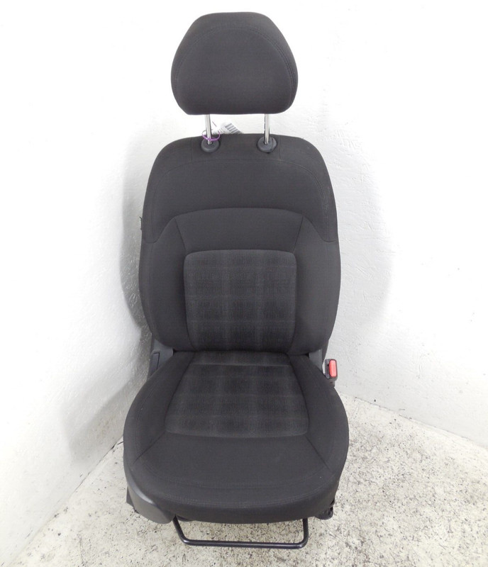 Kia Sportage Front Seat Passenger Right Cloth Manual OEM 2010-2013