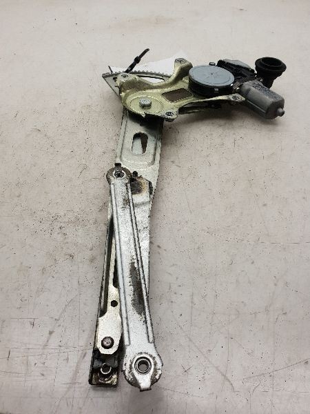 Passenger Right Front Window Regulator Fits 07-16 LEXUS LS460 69801-30260