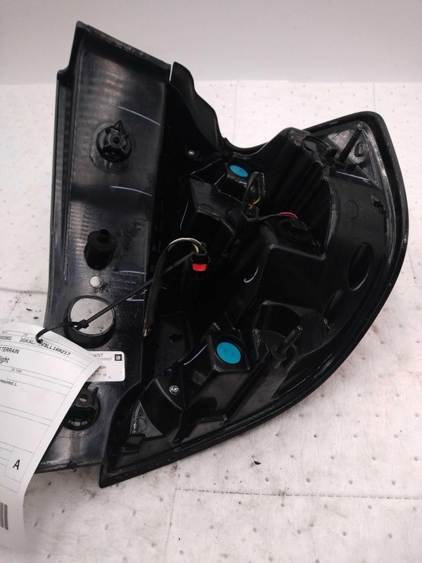 2020 GMC Terrain Left Tail Light Assembly White 89000 Miles Used OEM Part