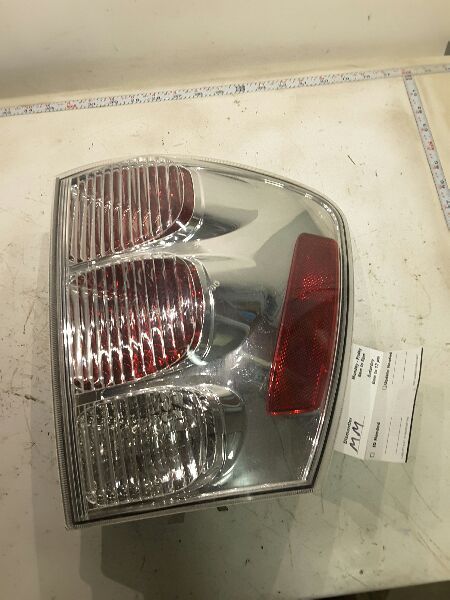 PASSENGER RIGHT TAIL LIGHT FITS 05-09 EQUINOX 158419