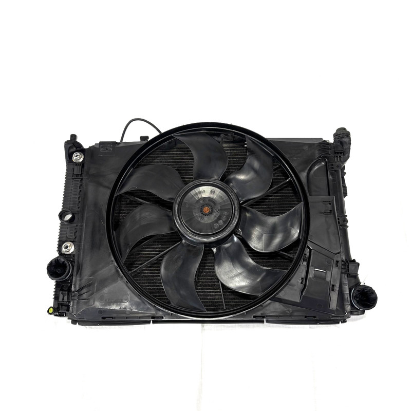 📌 2008-2017 MERCEDES E350 W212 COOLING RADIATOR W/ COOLING FAN ASSEMBLY OEM