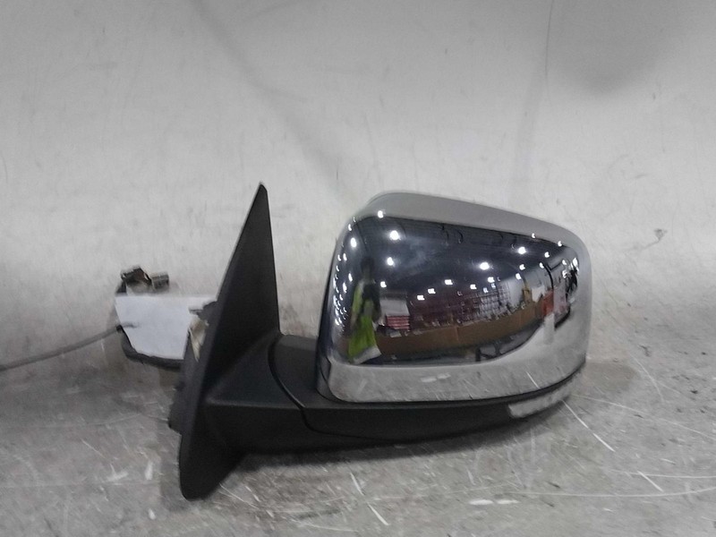 2011-2021 Dodge Durango Left Door Mirror White 736813 Used OEM Part