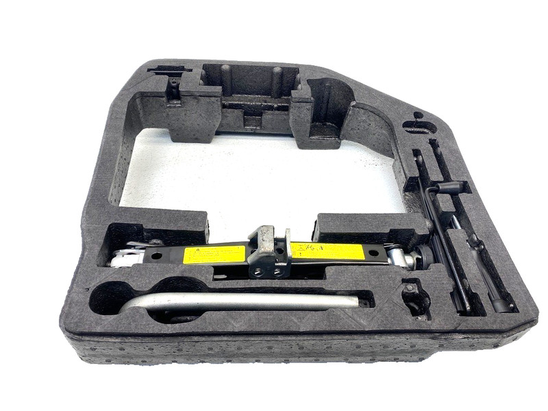 13 14 15 AUDI S5 B8 SPARE TIRE JACK TOOL KIT W/ FOAM TRUNK HOLDER OEM A0.52