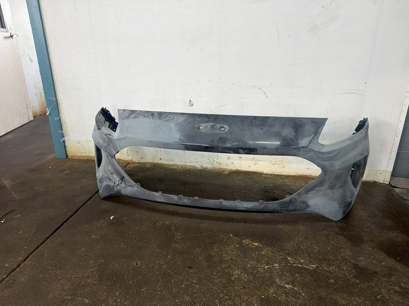 2020 - 2022 Ford Escape titanium Front Bumper Cover OEM ready to paint!!!