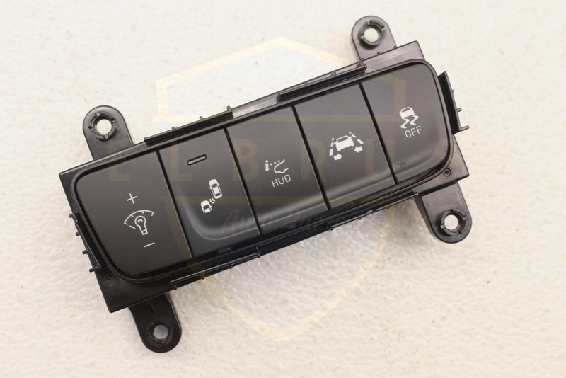 HYUNDAI KONA 18 19 20 21 22 23 BLIND SPOT HUB LANE KEEP TRACTION SWITCH OEM
