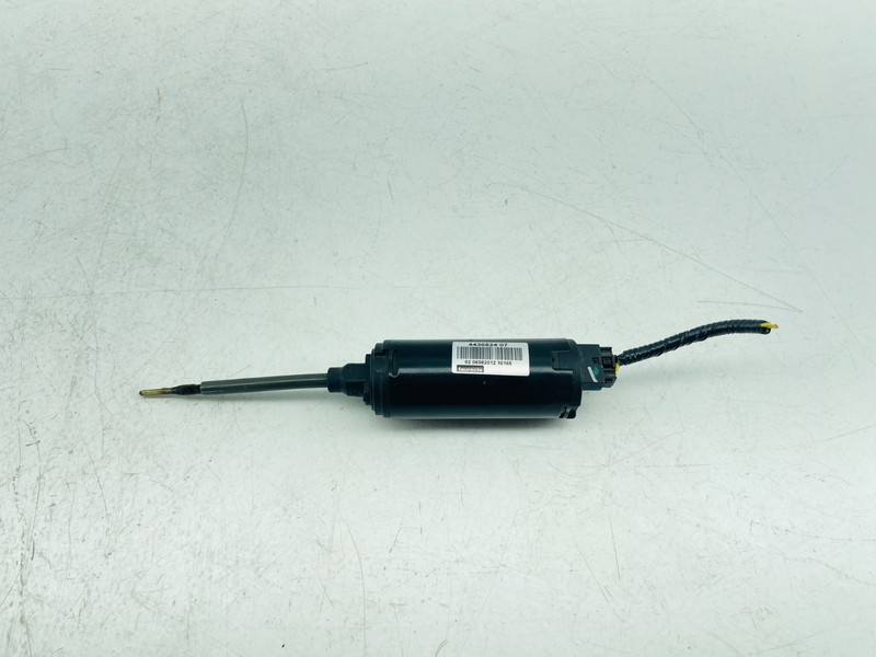 13-19 Cadillac XTS Front Right Passenger Power Seat Adjustment Motor OEM 4436824
