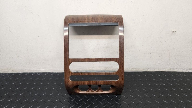 05-08 Ford F150 Center Radio Bezel Woodgrain OEM 5L3Z-1504302-SAA