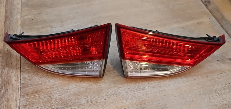 2011-2013 Hyundai Elantra Trunk Lid Light Inner Pair Set Left & Right OEM