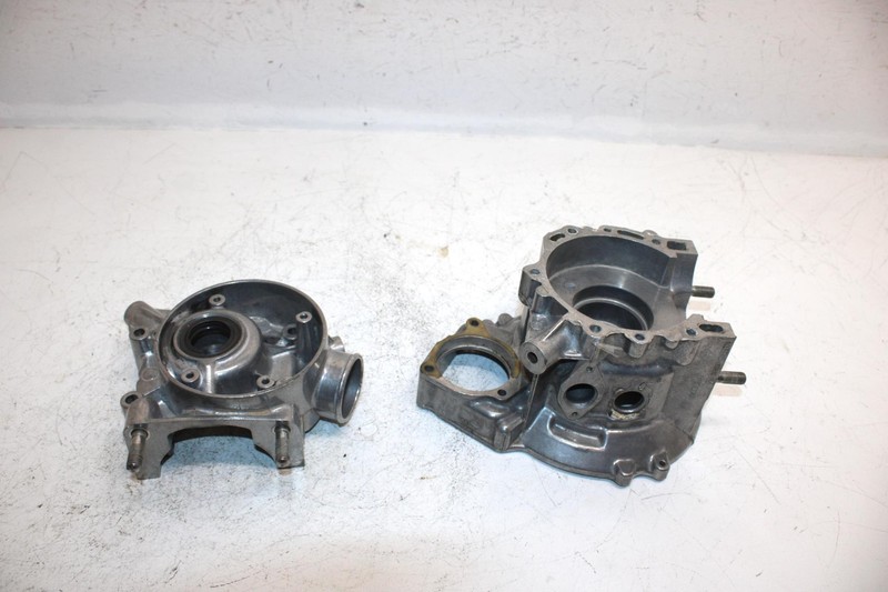 96 Polaris Trail Boss Oem Crankcase 3084579 AP74