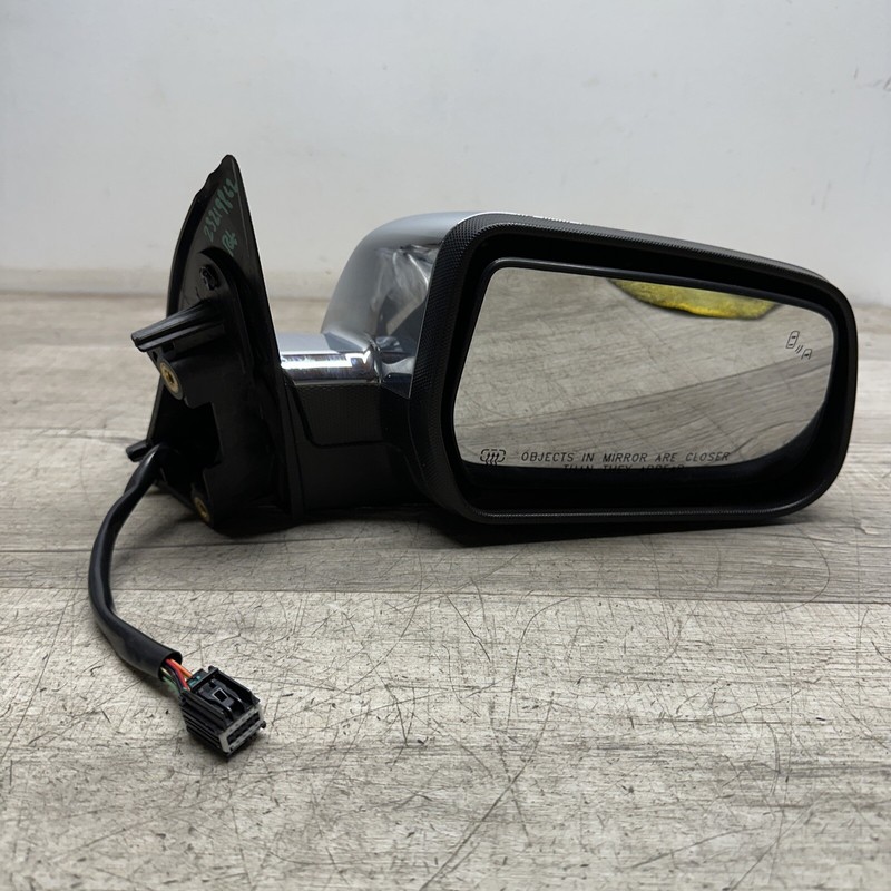 23219861 I 16-17 Terrain Blind Spot Heated Passenger MirrorChrome DL9 10 Wire
