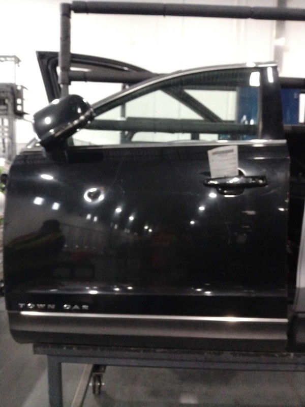 2013 Lincoln MKT Left Door Black Used Small Dent 237k Miles OEM Part 289249