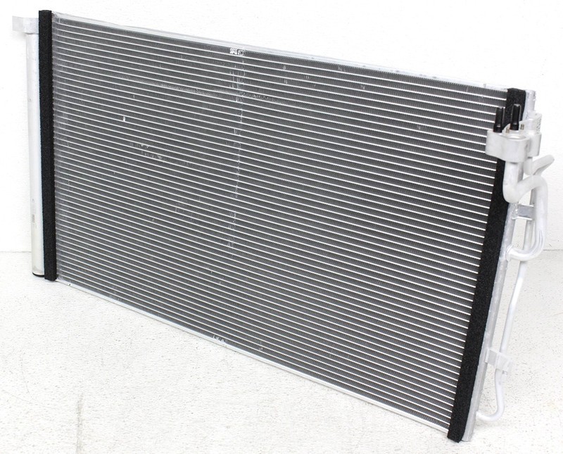 OEM A/C Condenser For 2021-2022 Hyundai Elantra (2.0L) 97606-AA000 Bent Fins