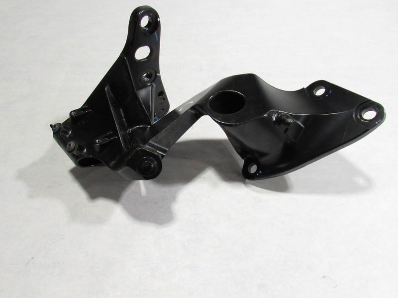 20-23 McLaren GT 2021 Front Right Passenger Door Hinge |Y2