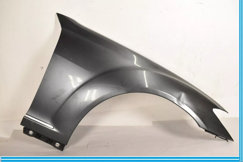 07-13 Mercedes W221 S550 S63 AMG Right Passenger Side Fender Assembly Gray OEM
